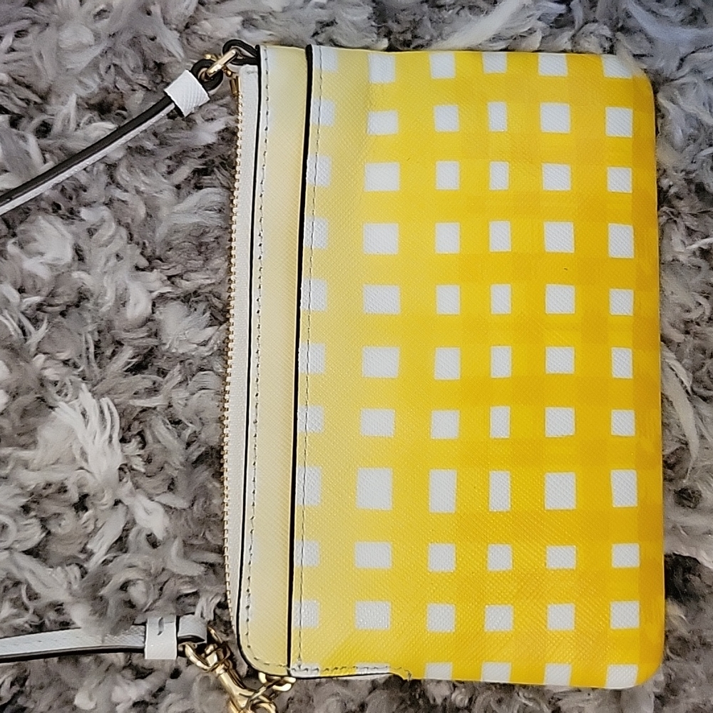 Coach Wristlet - Picture 5 of 8